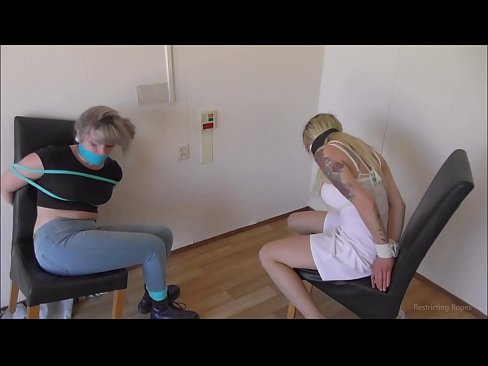 ❤️ Asılı / bağlanmış və ağzı bağlanmış / çətinlik içində olan qız ❌ Porno vk az.tube-sexer.ru